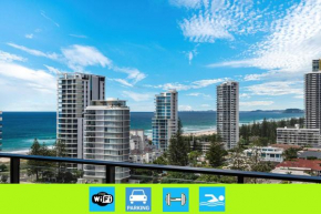 OPUS Apartment - Beach at your doorstep Short walk to light rail